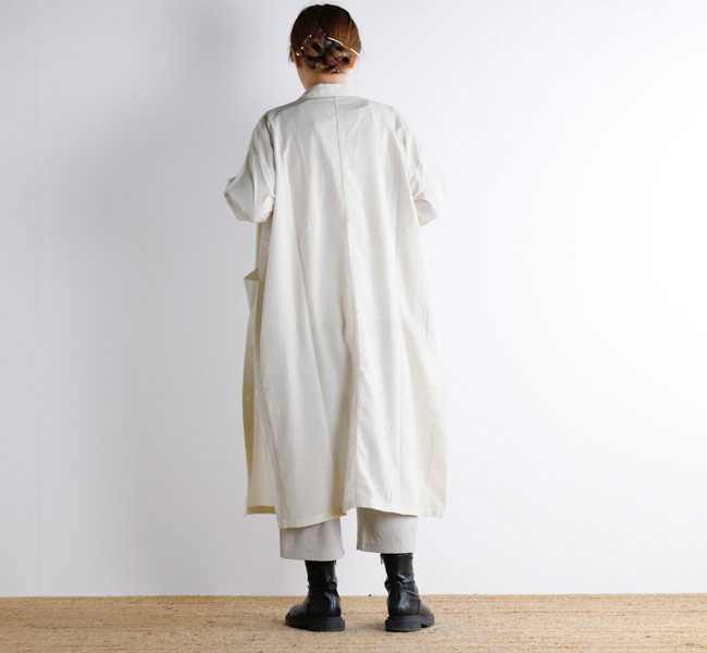 近年✨evam eva タックシャツ ワンピース コットン エクリュ 近年✨evam eva タックシャツ ワンピース コットン エクリュ