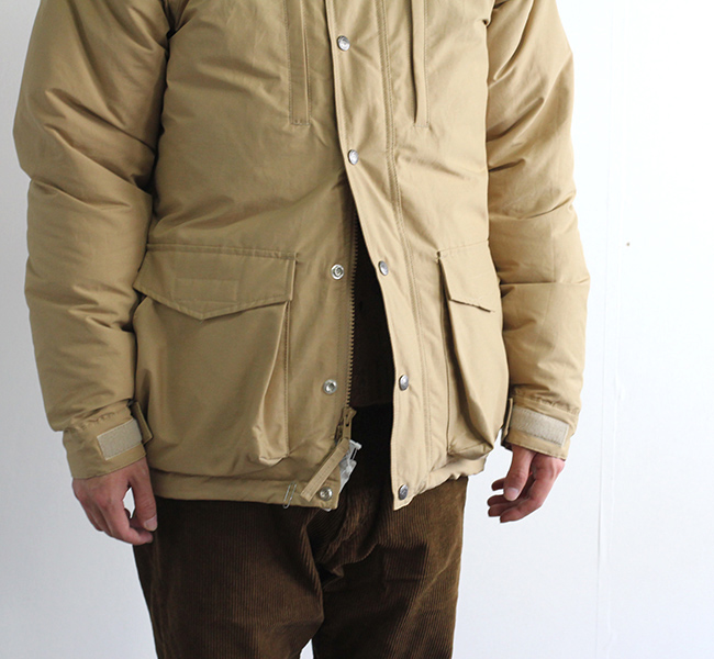 Mt. Rainier Design Sサイズ ダウンジャケット
