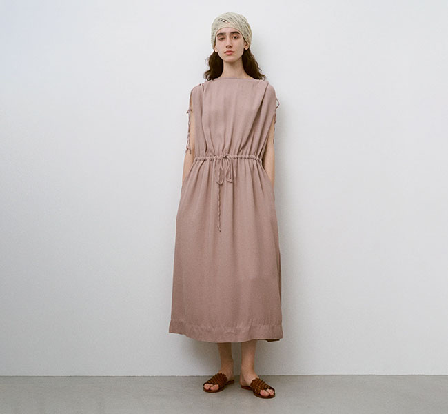 unfil アンフィル WXSP-UW106 レーヨンギャバジン　ピグメントウォッシュドドレス RAYON GABARDINE PIGMENT WASHED DRESS