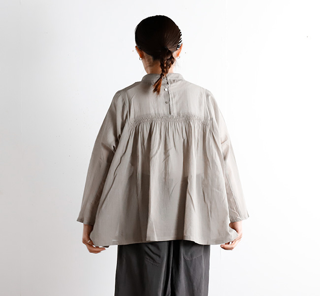 evam eva エヴァムエヴァ シャーリング　プルオーバー shirring pullover E231T095 evam eva エヴァムエヴァ プルオーバー シャーリング shirring