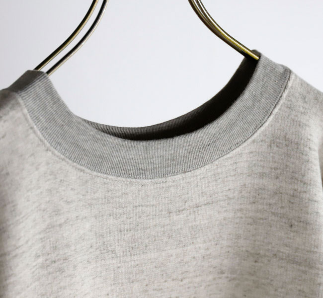 URAKE OSUMITSUKI sweat / gray
