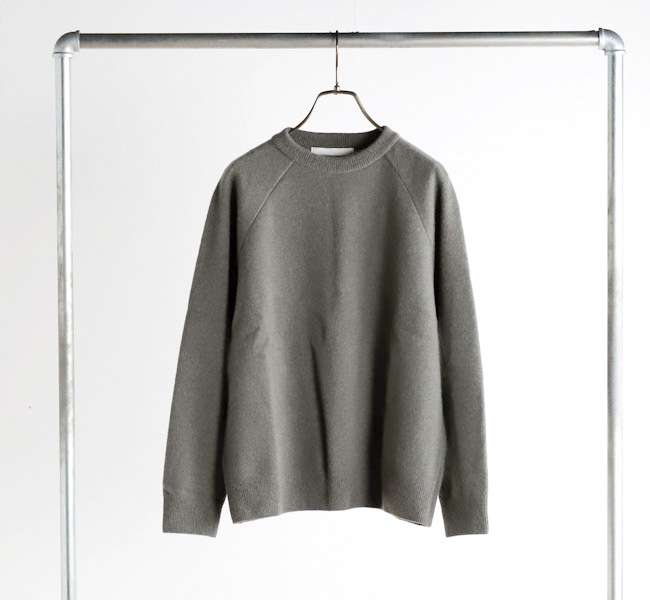 evam eva エヴァムエヴァ E253K176 プレスウール ラグランプルオーバー