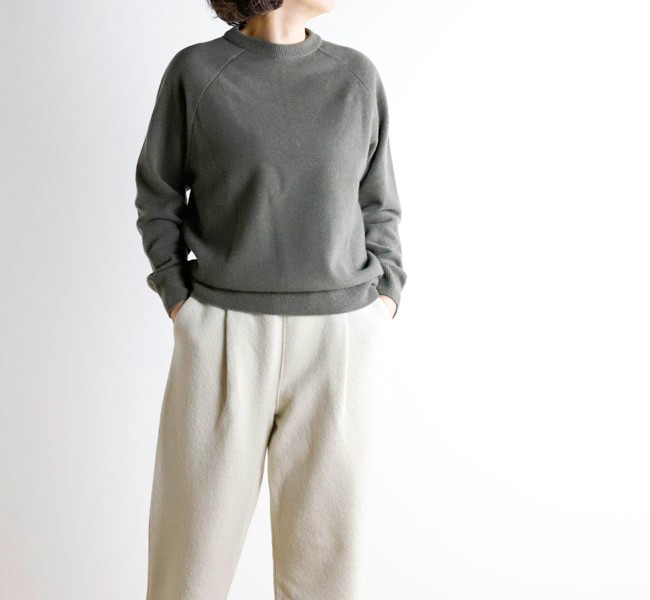 evam eva エヴァムエヴァ E253K176 プレスウール ラグランプルオーバー