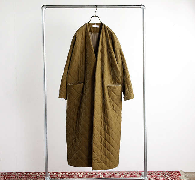 SACRA サクラ CRUSH VELVET QUILTING COAT クラッシュベルベット 