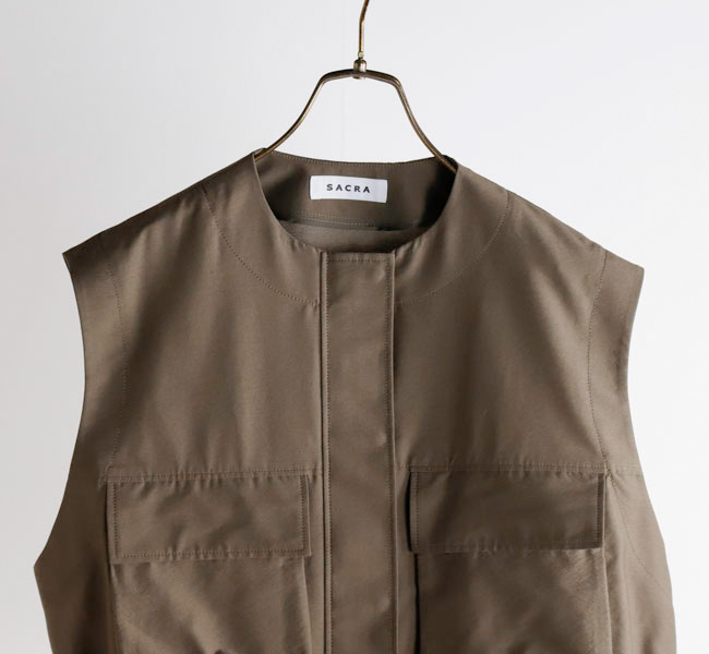 SACRA サクラ CO/PE TUMBLER FINISH GILET クロップドジレ 125108061