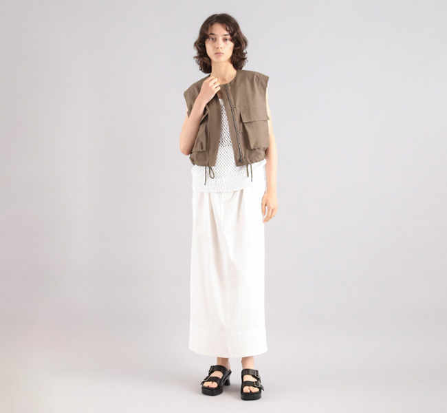 SACRA サクラ CO/PE TUMBLER FINISH GILET クロップドジレ 125108061
