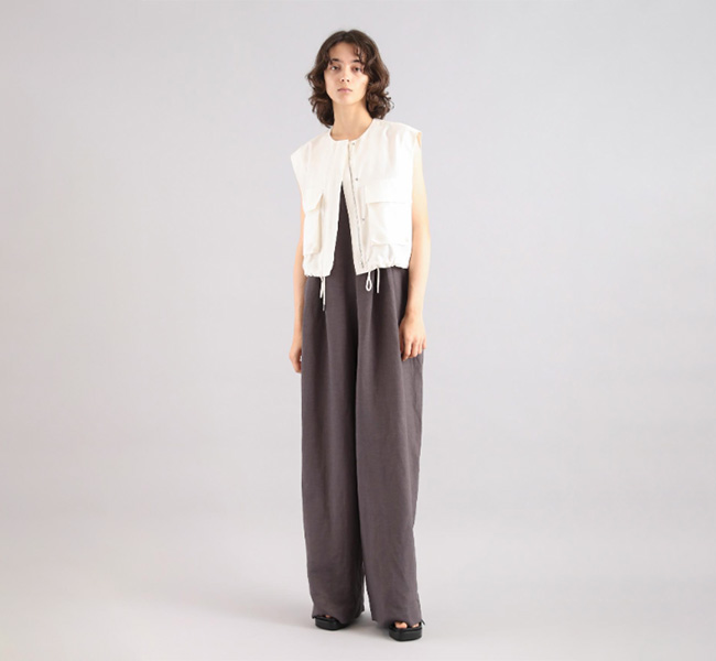 SACRA サクラ CO/PE TUMBLER FINISH GILET クロップドジレ 125108061
