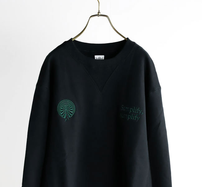 SOUTH2 WEST8 サウスツーウエストエイト Emb. Crew Neck Sweat Shirt