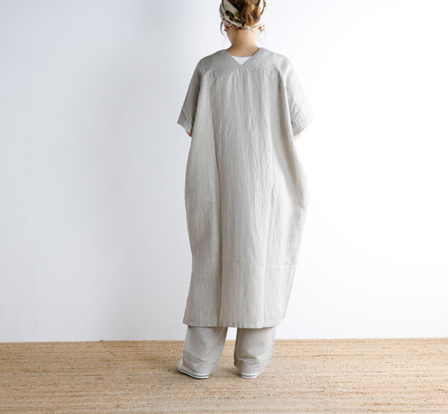evam eva エヴァムエヴァ リネンシルクポンチョ linen silk
