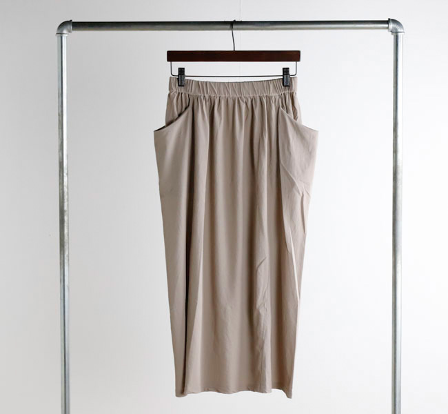 evam eva エヴァムエヴァ カットソースカート黒 エヴァムエヴァ evam eva カットソー スカート cut&sew skirt
