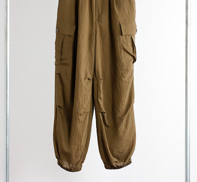 SACRA シアークロスカーゴパンツ SACRA シアークロスカーゴパンツ