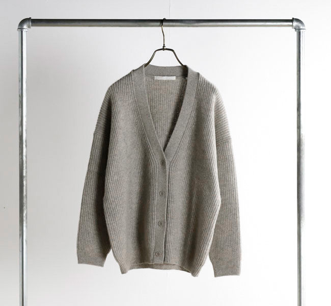 evam eva エヴァムエヴァ E253K200 ウール フォックス カーディガン