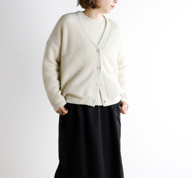 evam eva エヴァムエヴァ E253K200 ウール フォックス カーディガン