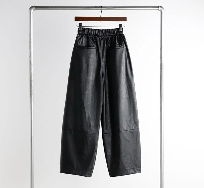 SACRA サクラ 125521111 SYNTHETIC LEATHER PANTS レザーパンツ