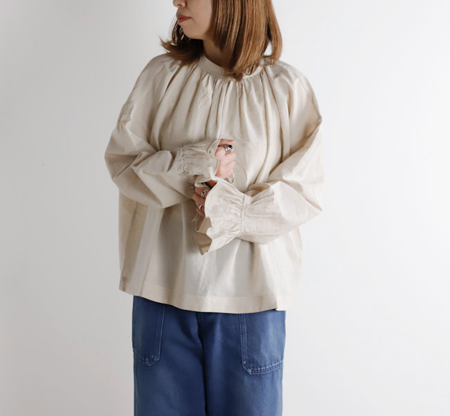 SALE40%OFFVeritecoeur ヴェリテクール VC-2686A ギャザーブラウス 無地