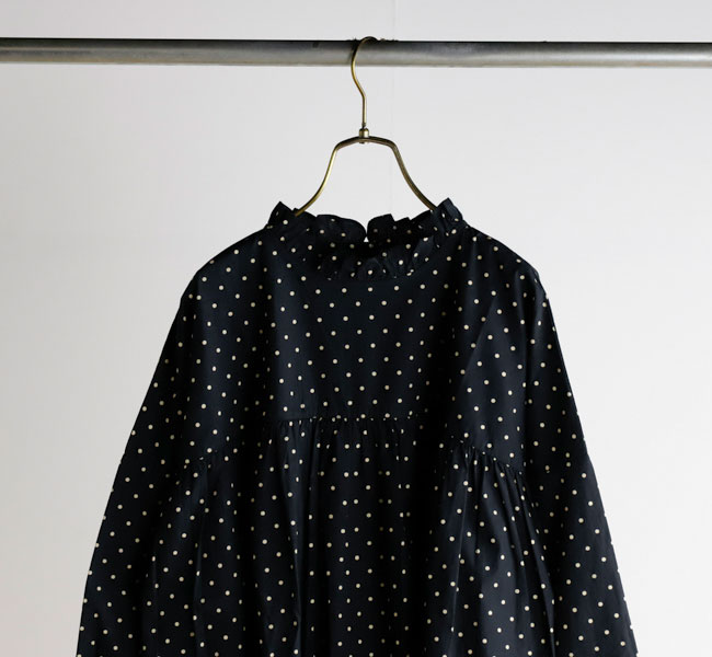SOIL ソイル 40s POPLIN DOT PRINT BACK OPENING FRILL COLLAR