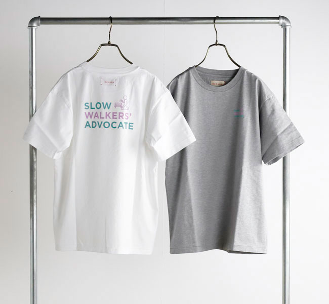 MEYAME メヤメ MEY-2434 プリントTシャツ SLOW WALKERS ADOBOCATE TEE