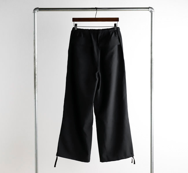 [MARKAWARE] 25ss トリプルプリーテッドイージートラウザーズ TRIPLE PLEATED EASY TROUSERS オーガニックウール 2/80