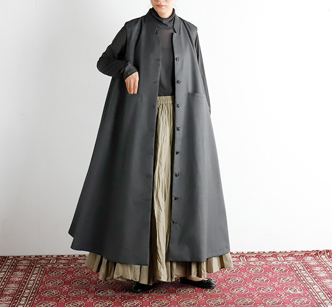 ミズイロインド スタンドカラー フレア ロングワンピース ジレ