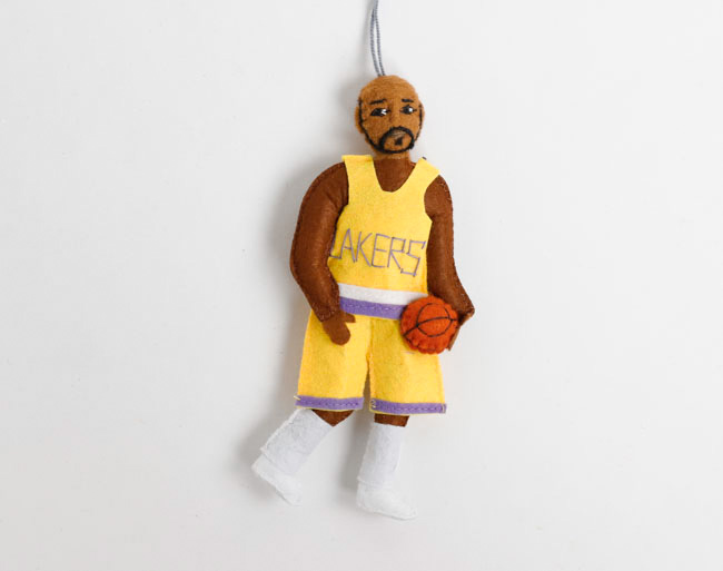 SILK ROAD BAZAAR シルクロードバザー　フェルトオーナメント　Kobe Bryant　コービー・ブライアント