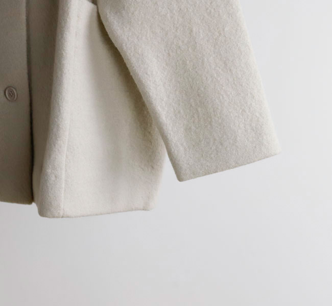 evam eva プレスウールショートコート　アイボリー　サイズ1 evam eva エヴァムエヴァ E253K090 プレスウール ショートコート