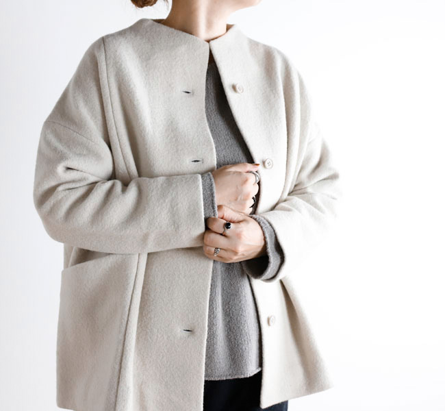 evam eva エヴァムエヴァ E253K090 プレスウール ショートコート press