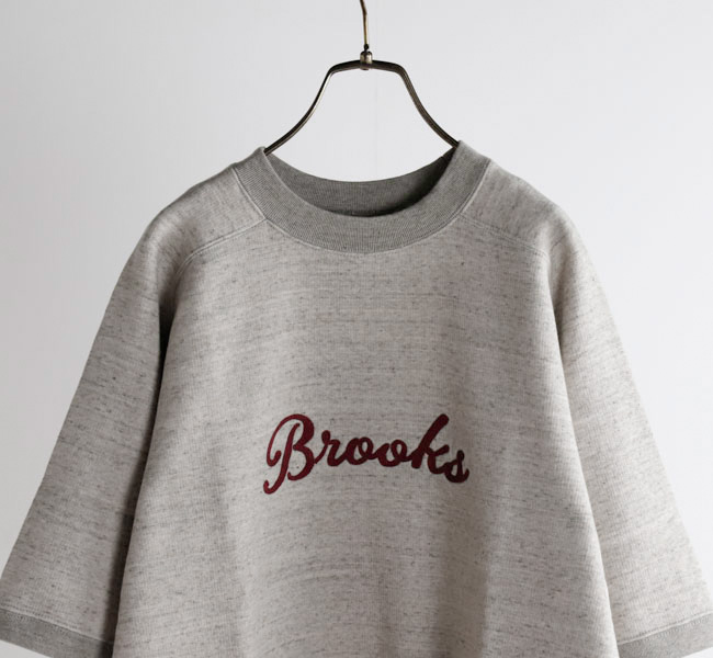 UNDYED STANDARD アンダイドスタンダード URAKE S/S EMB SWEAT (BROOKS