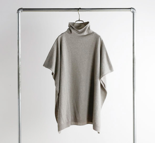 evam eva エヴァムエヴァ E253K077 ウールポンチョ wool poncho
