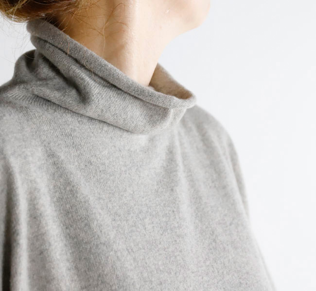 evam eva 今季!新品未使用!ウールポンチョ グレー evam eva エヴァムエヴァ E253K077 ウールポンチョ wool poncho