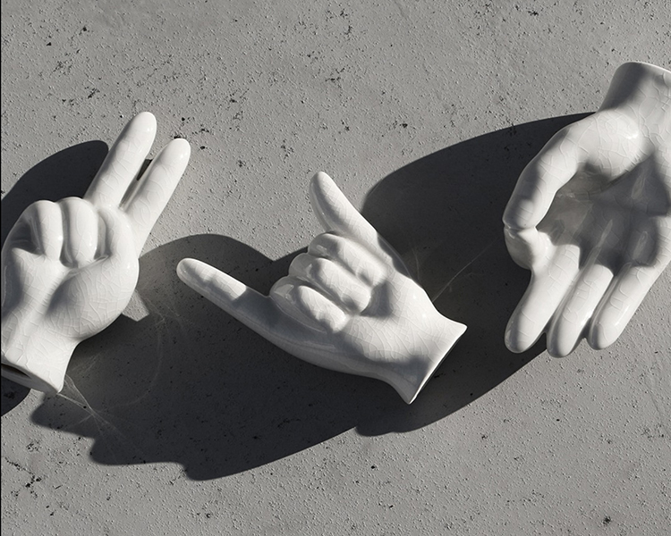 delicate hands / 手のオブジェ ポーセリン ハンドオブジェ