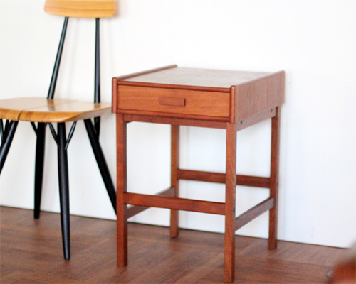 デンマーク　ミニチェスト　北欧中古家具