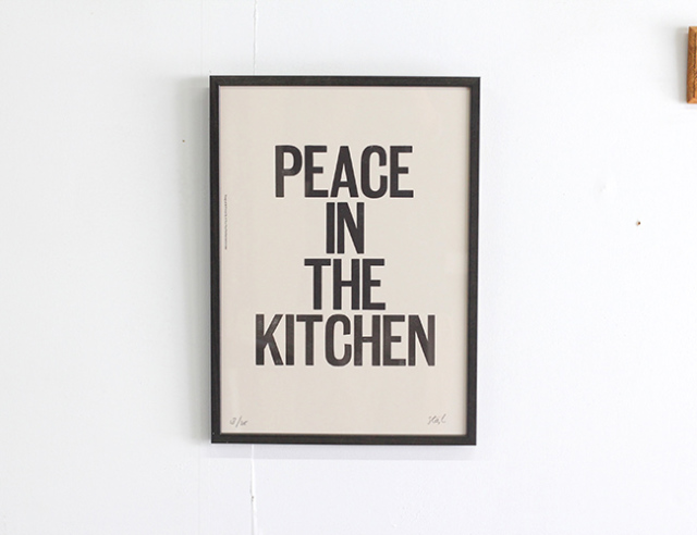 A TWO PIPE PROBLEM LETTERPRESS PEACE IN THE KITCHEN  Lサイズ 再入荷