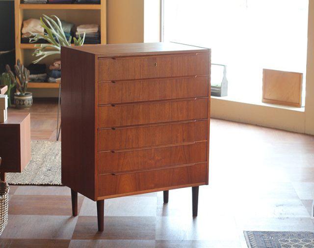 デンマーク ヴィンテージ チェスト H950 W740 北欧家具 中古家具