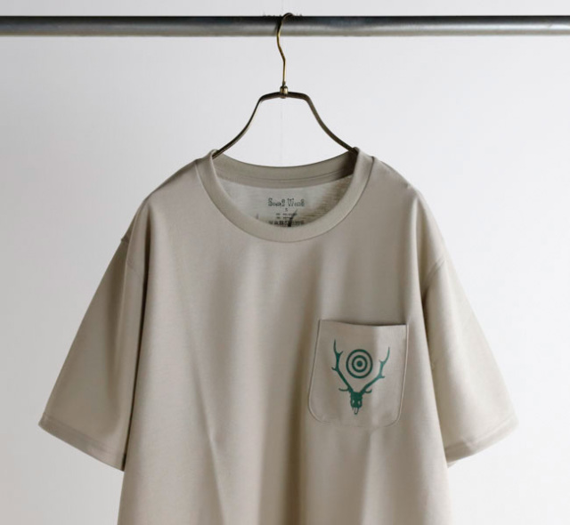 SOUTH2 WEST8 サウスツーウエストエイト S/S Round Pocket Tee