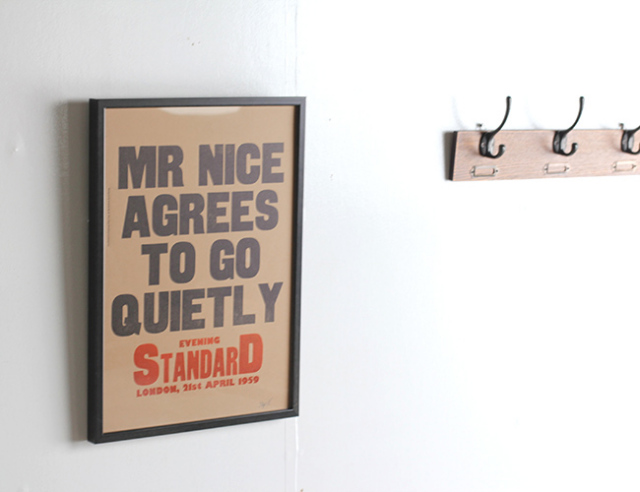 A TWO PIPE PROBLEM LETTERPRESS 　MR NICE AGREES TO GO  Lサイズ