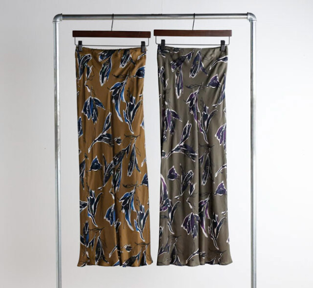 SACRA サクラ 125519123 AUTUMN FLORA SKIRT ナローラインスカート
