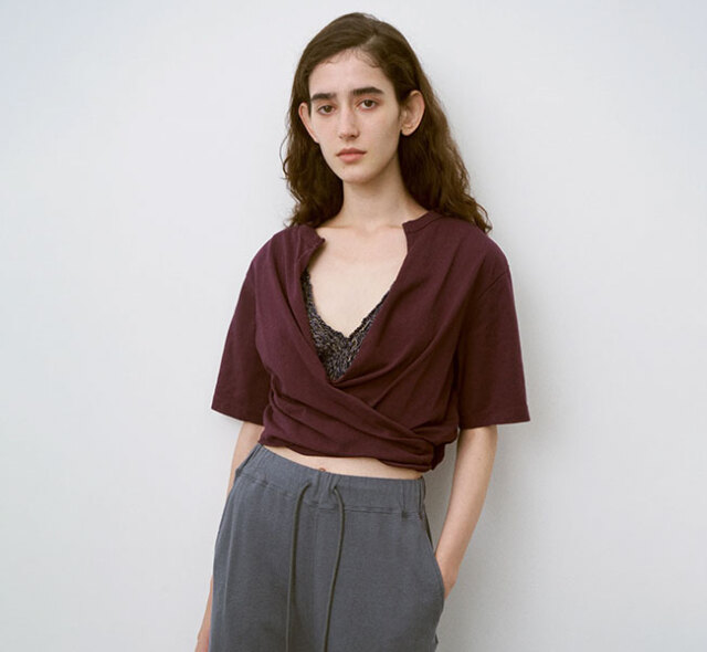 unfil アンフィル WXSP-UW134 ガーメントダイ フラップフロントトップス COTTON OPEN-END YARN GARMENT DYEING WRAPPED-FRONT C/D