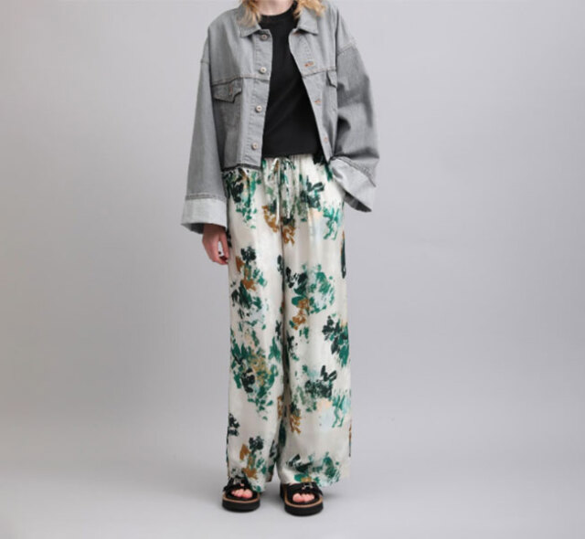 SACRA サクラ 126115112 ブラードフローラパンツ BLURRED FLORA PANTS