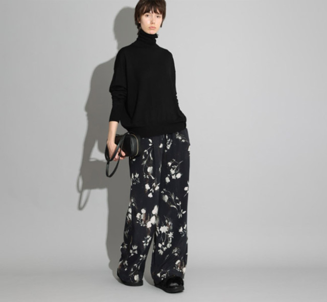 SACRA サクラ 126606112 ブラードフローラパンツ BLURRED FLORA PANTS