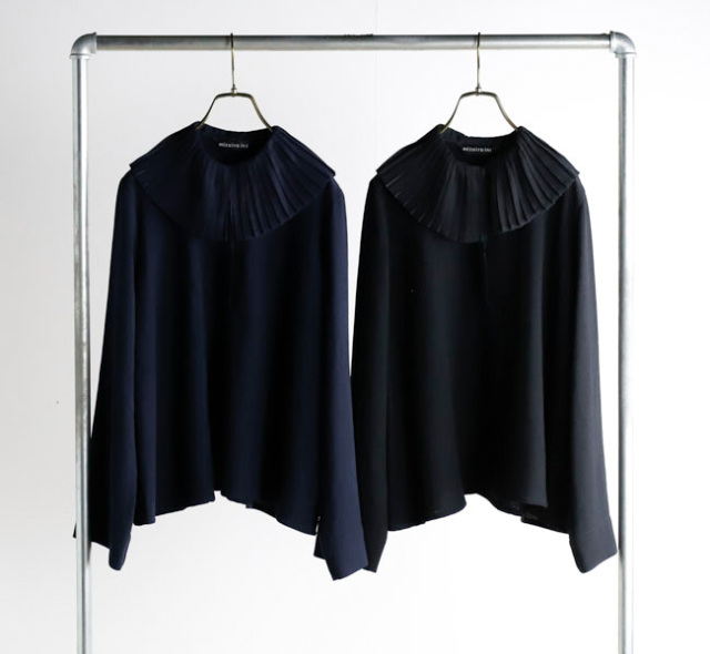 未使用級✨mizuiroind クルーネックオールインワン　24SS 紺 未使用級✨mizuiroind クルーネックオールインワン 24SS 紺