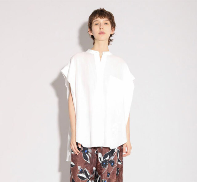 SACRA サクラ126211071 シュリンクギャバジンブラウス SHRINK GABARDINE TOP