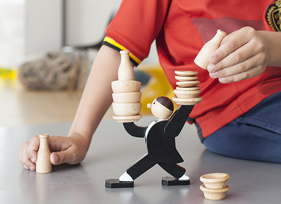 Don’t Tip The Waiter Stacking Game ドントティップザウェイタースタッキングゲーム