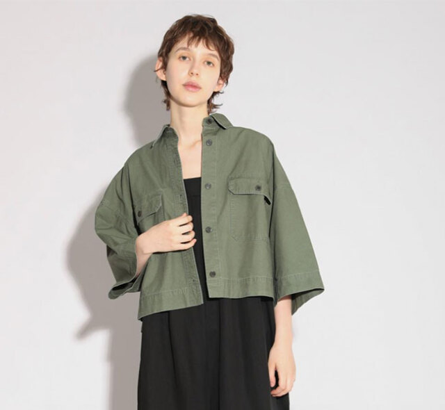SACRA サクラ 126208071 コットンホースクロス クロップドミリタリーシャツ COTTON HORSE CLOTH CROPPED SHIRT