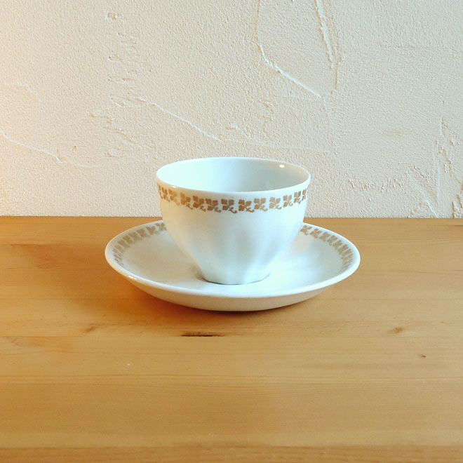 カイ・フランクのコーヒーカップ＆ソーサー