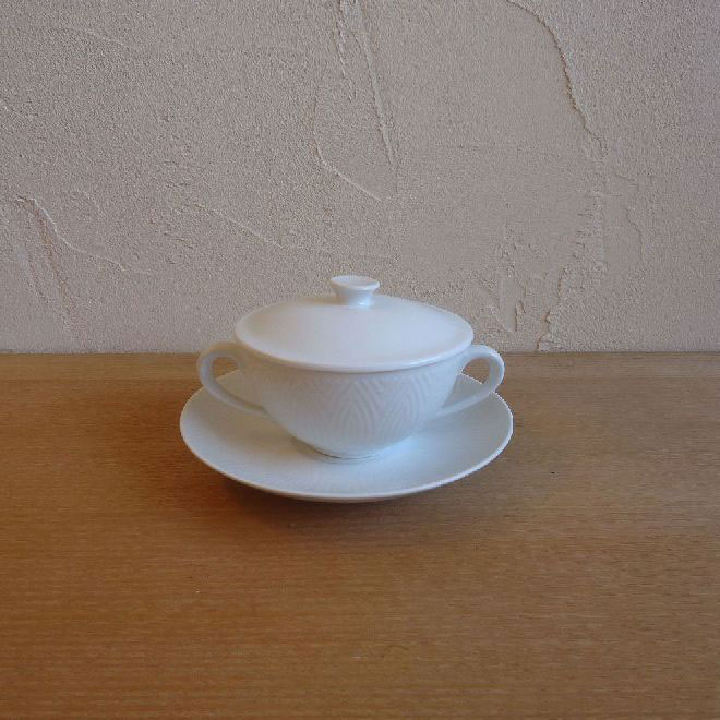 ロイヤル・コペンハーゲンのスープカップ＆ソーサー