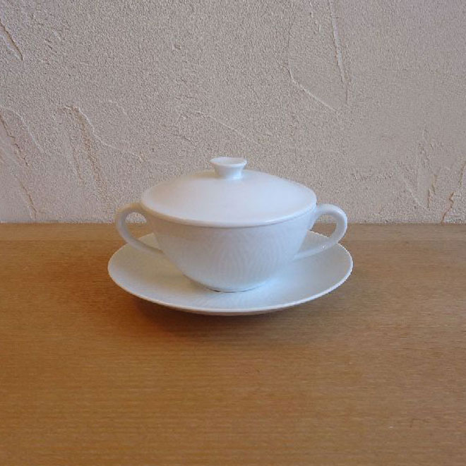 ロイヤル・コペンハーゲンのスープカップ＆ソーサー