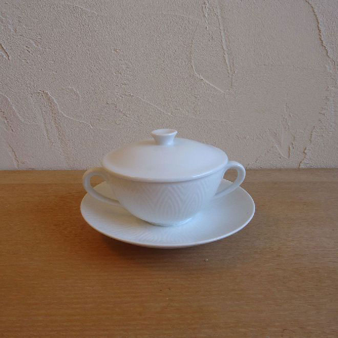 ロイヤル・コペンハーゲンのスープカップ＆ソーサー