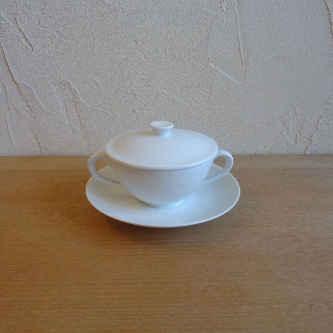 ロイヤル・コペンハーゲンのスープカップ＆ソーサー