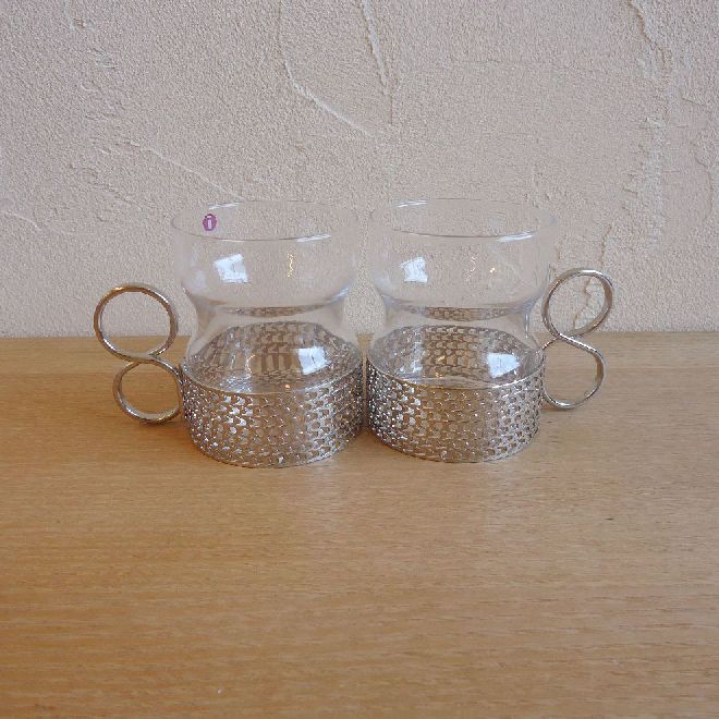 ティモ・サルパネヴァのツァイッカ/ティーカップ