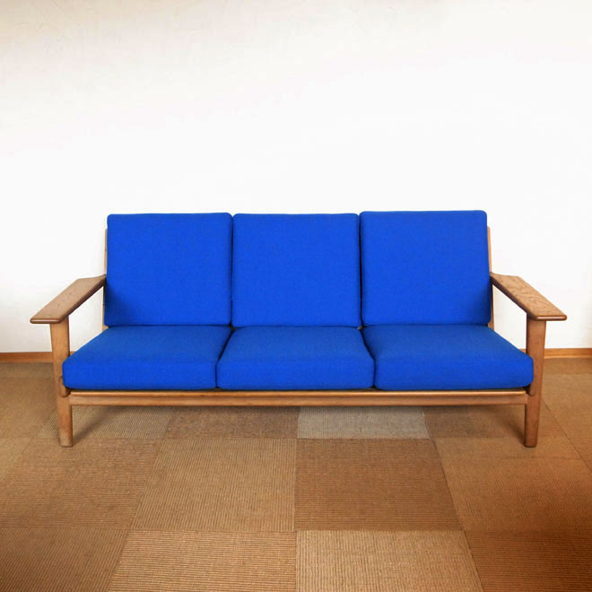 ハンス・J・ウェグナーのGE290ソファ